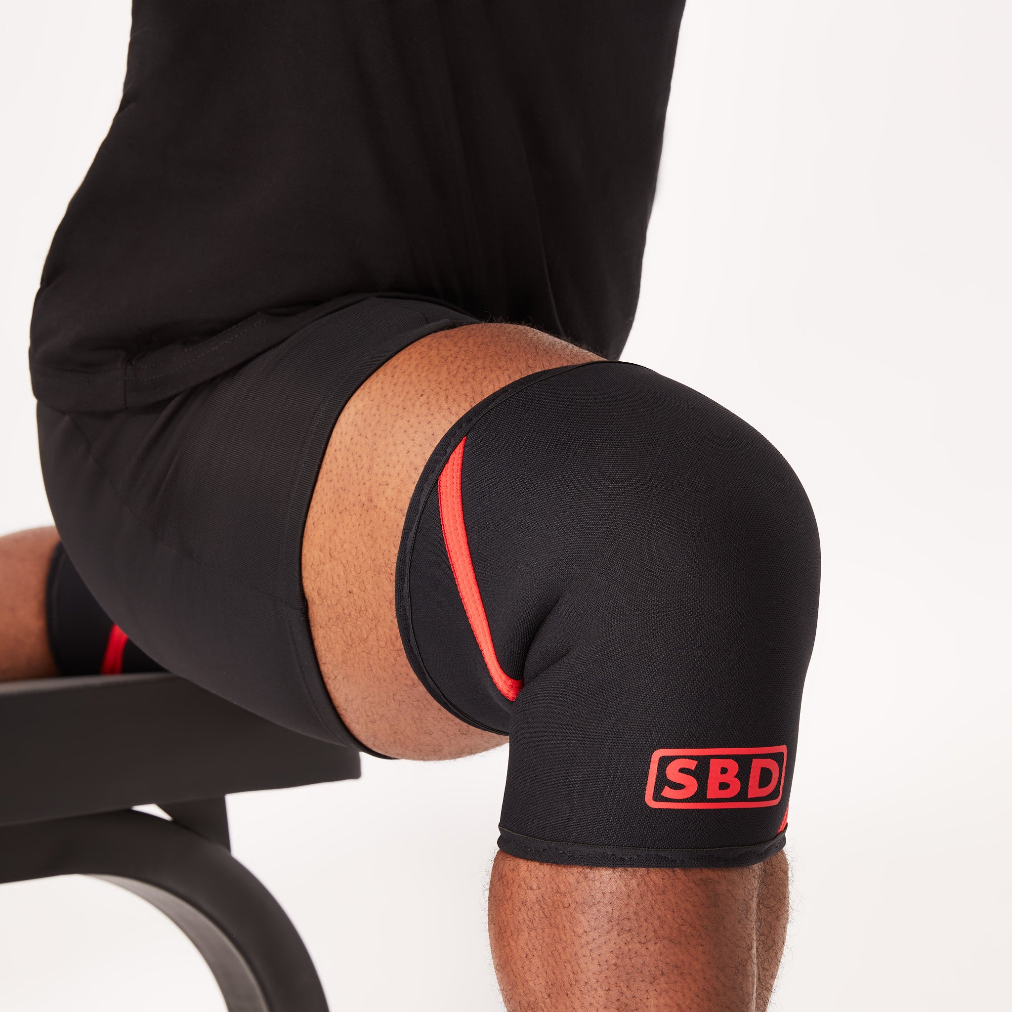 Black Compression Knee Sleeve - (1 sleeve) –